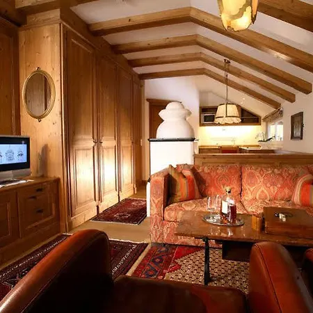 Neuhaus مايرهوفن