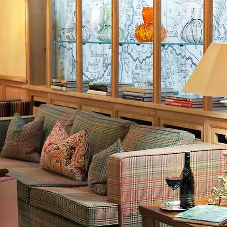 Apart Otel Neuhaus 2*